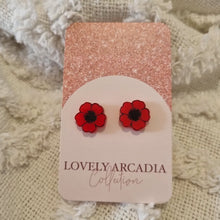 Load image into Gallery viewer, Stud- Poppy Ann