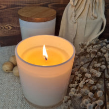 Load image into Gallery viewer, Lychee &amp; Peony- Lovely Candle Collection
